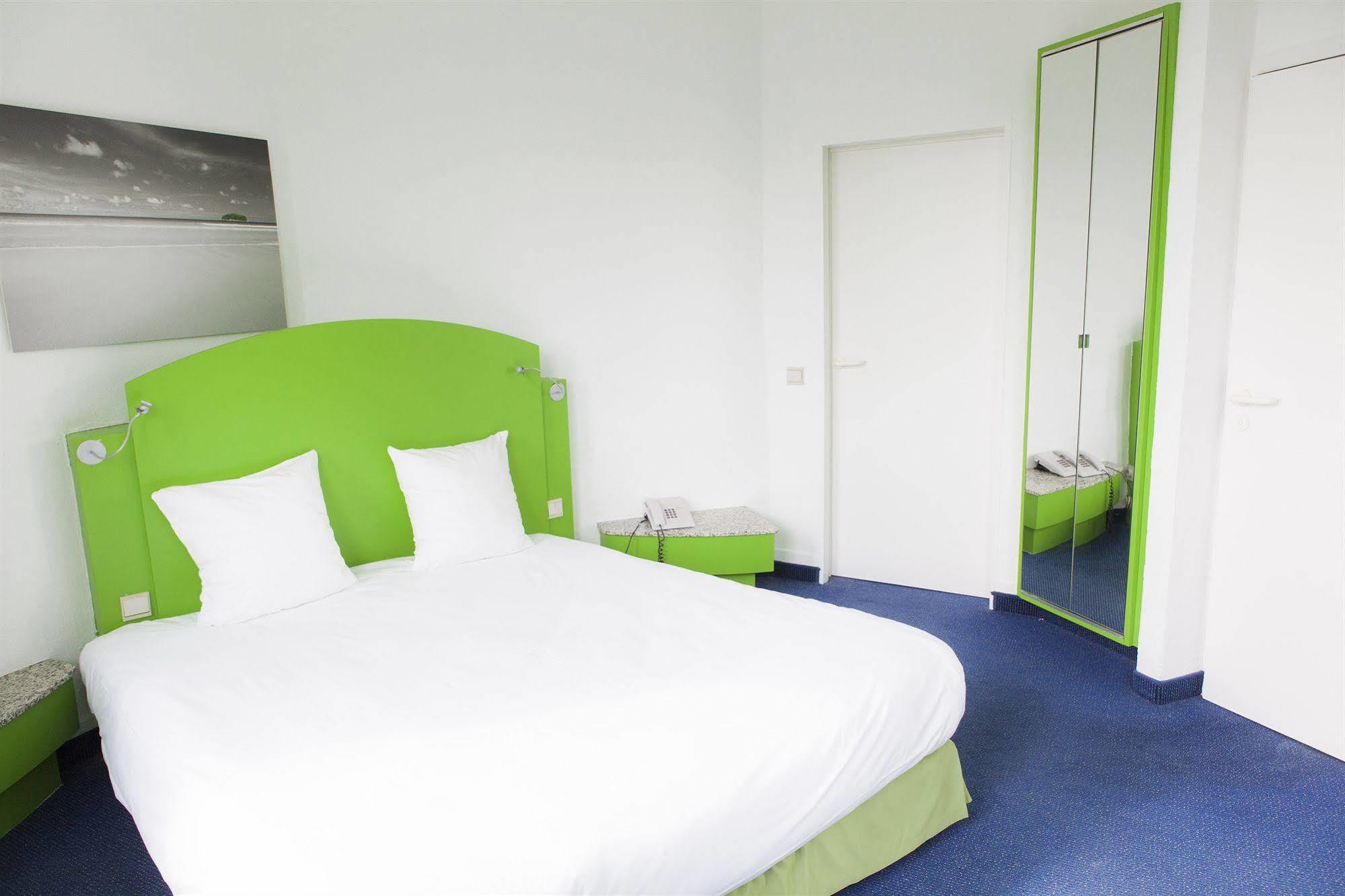 Hotel Siru Brussels Saint-Josse-ten-Noode Δωμάτιο φωτογραφία
